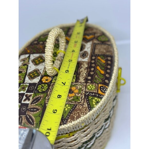 VTG Singer Woven Sewing Basket With Lid & Handle Patchwork Yellow Divided BOHO - Picture 9 of 10